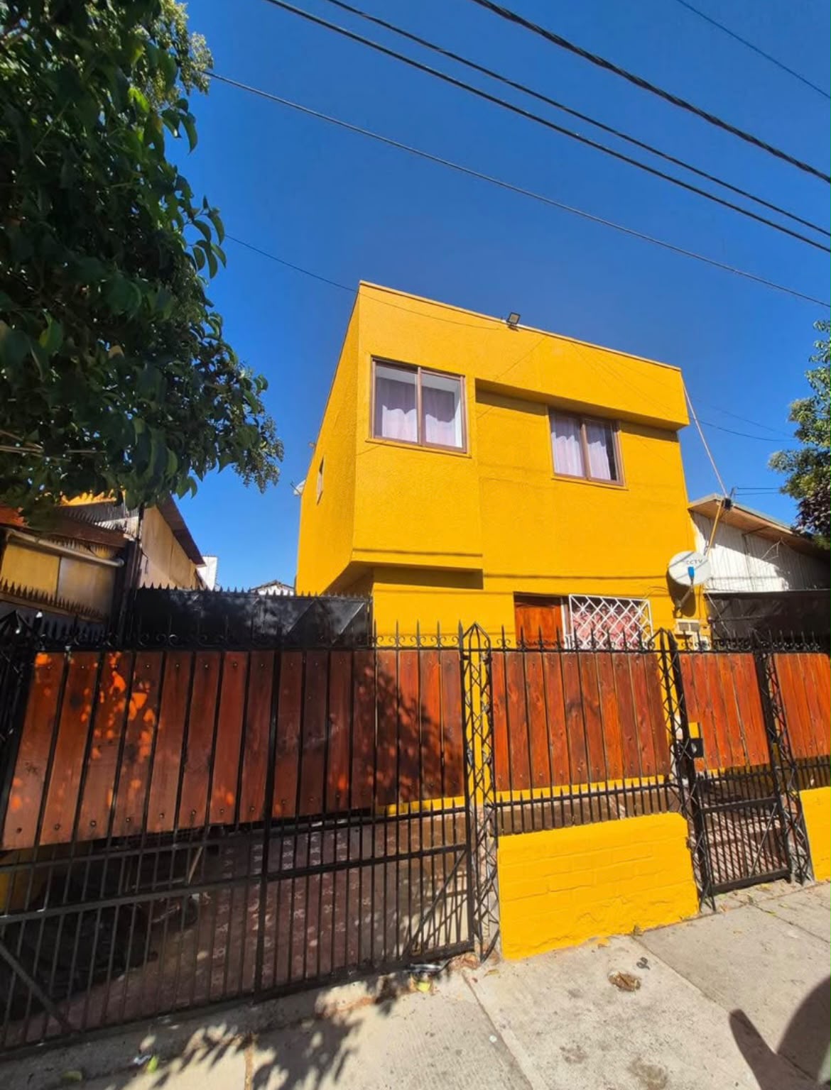 Departamento moderno segundo piso con jardín en Renca