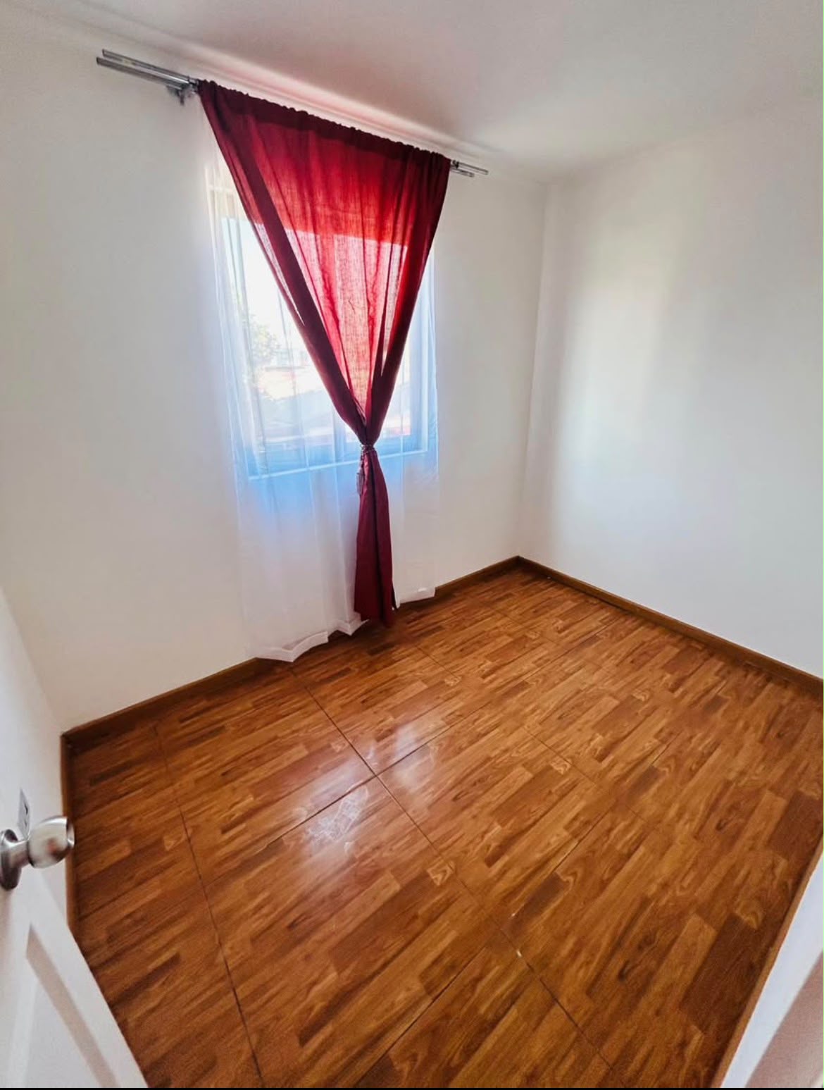 Departamento moderno segundo piso con jardín en Conchalí (Luis Cruz Martínez)